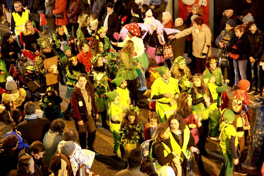 Cabalgata de Reyes 2017 - Imagen de personajes participantes en el desfile.
