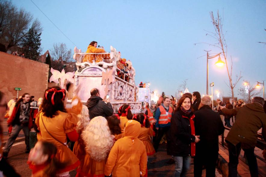 Cabalgata de Reyes 2017 - Imagen vista general de la cabalgata.