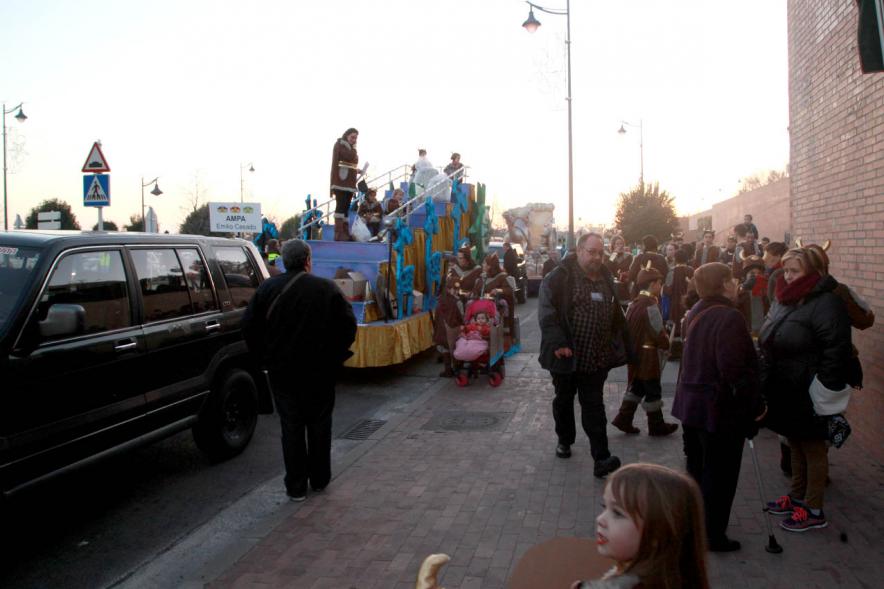 Cabalgata de Reyes 2017 - Imagen vista general de la cabalgata.