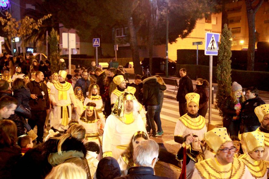 Cabalgata de Reyes 2017 - Imagen de personajes participantes en el desfile.