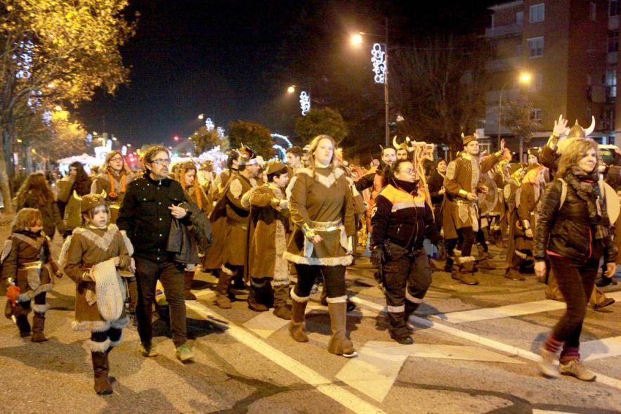 Cabalgata de Reyes 2017 - Imagen de personajes participantes en el desfile.