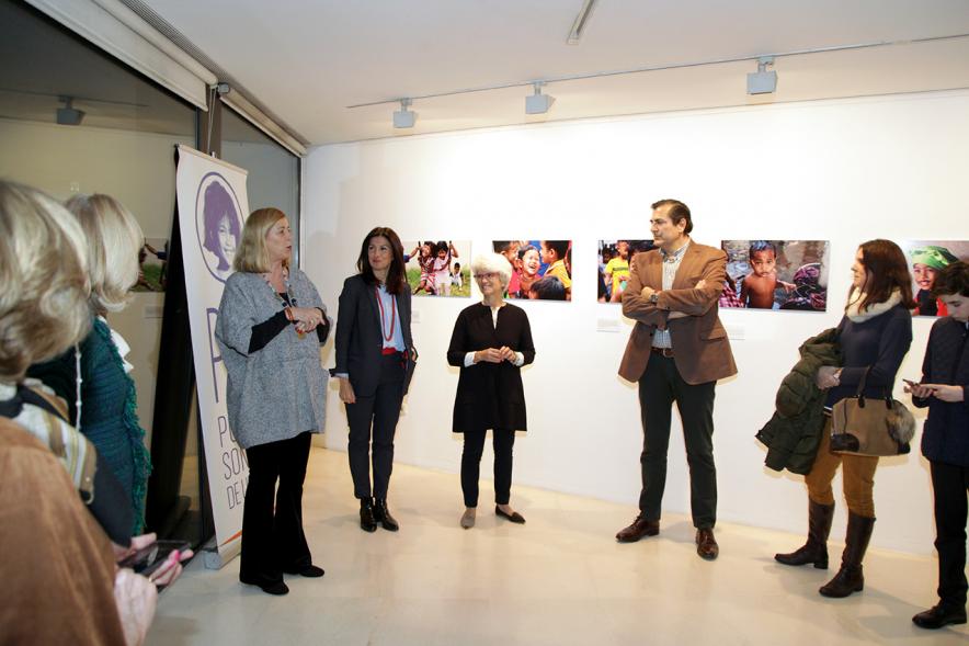 nPonente, Belén Pool. Exposición "El Futuro de Camboya"