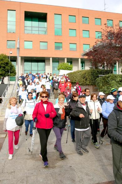 Participantes de la caminata. Semana del Mayor 2019 