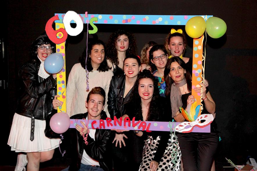 Carnaval de Mayores 2018 - Photocall con jóvenes.