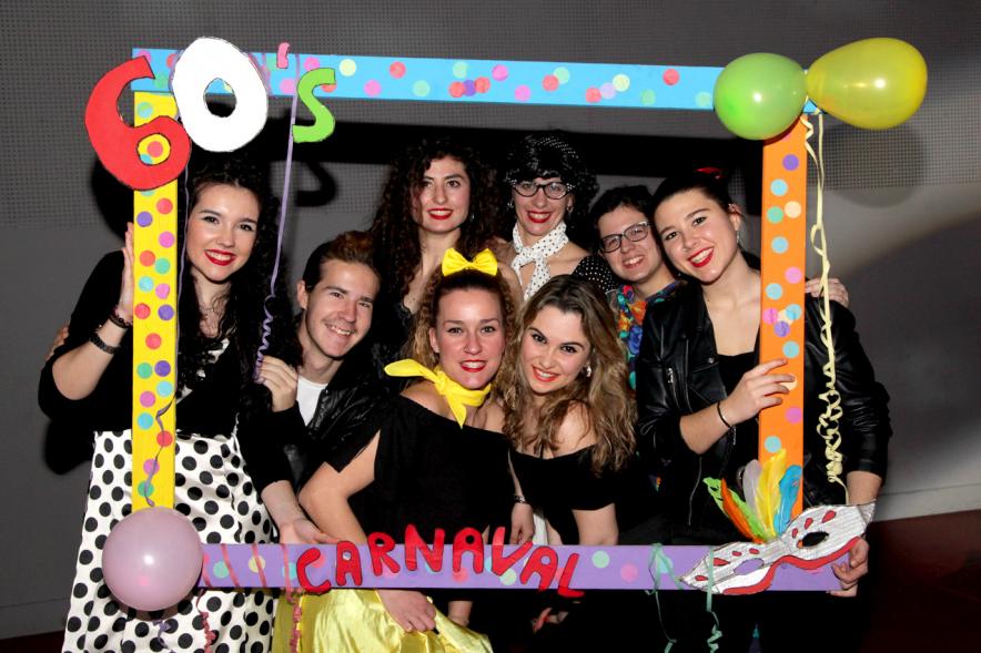 Carnaval de Mayores 2018 - Photocall con jóvenes.