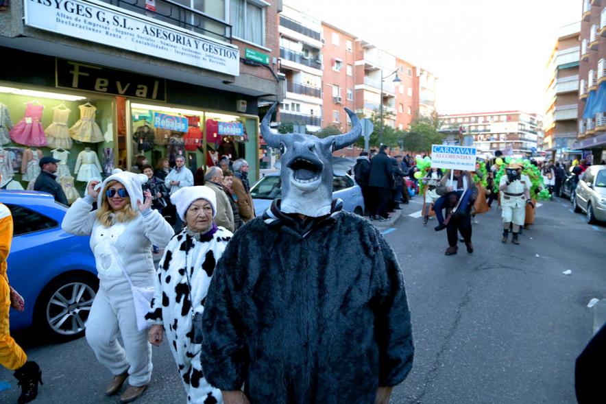 Desfile de Carnaval 2018 - Imagen de un grupo de personas disfrazadas en un momento del desfile.