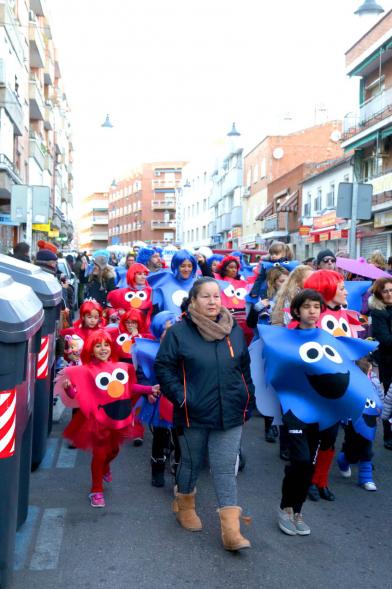 Desfile de Carnaval 2018 - Imagen de un grupo de personas disfrazadas en un momento del desfile.