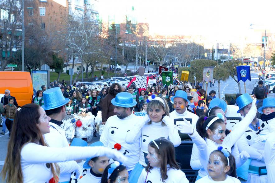 Desfile de Carnaval 2018 - Imagen de un grupo de personas disfrazadas en un momento del desfile.