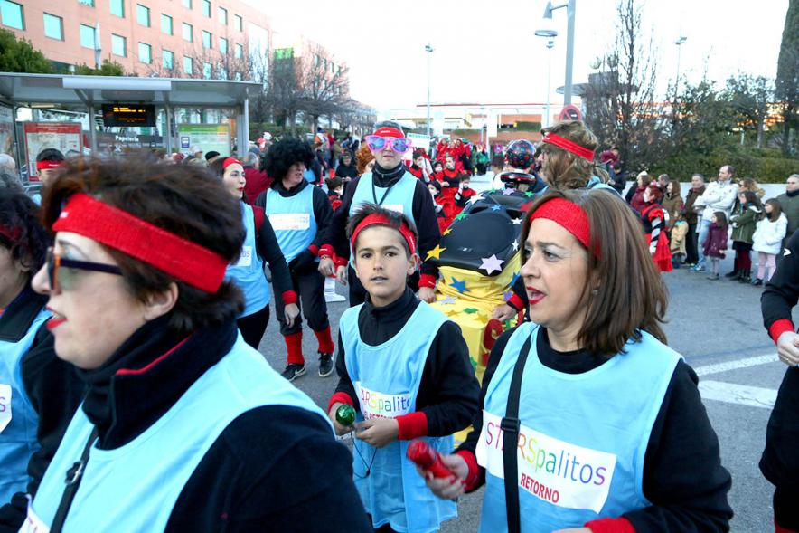 Desfile de Carnaval 2018 - Imagen de un grupo de personas disfrazadas en un momento del desfile.