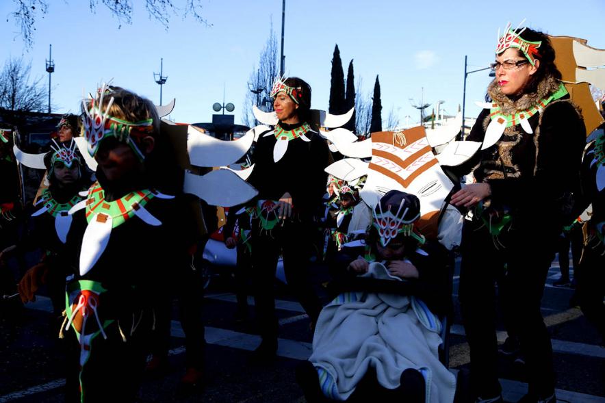 Desfile de Carnaval 2018 - Imagen de un grupo de personas disfrazadas en un momento del desfile.