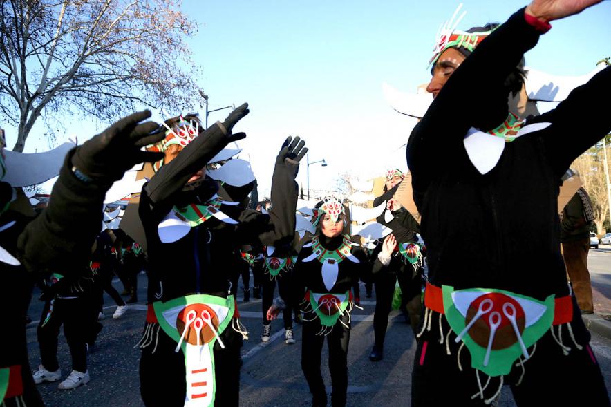 Desfile de Carnaval 2018 - Imagen de un grupo de personas disfrazadas en un momento del desfile.