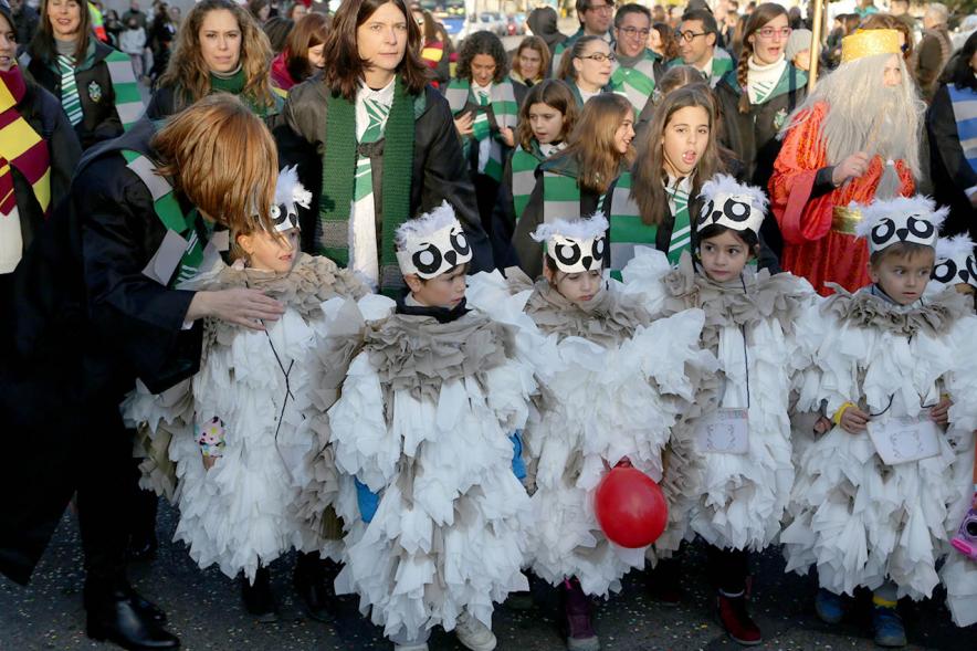 Desfile de Carnaval 2018 - Imagen de un grupo de personas disfrazadas en un momento del desfile.