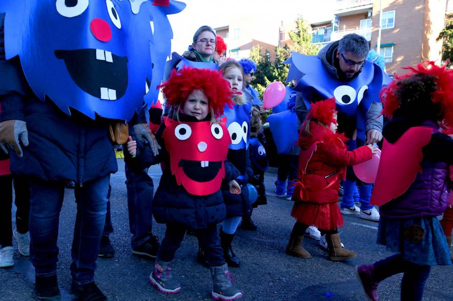 Desfile de Carnaval 2018 - Imagen de un grupo de personas disfrazadas en un momento del desfile.