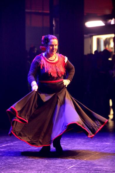 Carnaval de Mayores 2018 - Primer plano de una bailaora.