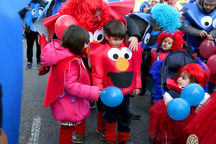 Desfile de Carnaval 2018 - Imagen de un grupo de personas disfrazadas en un momento del desfile.