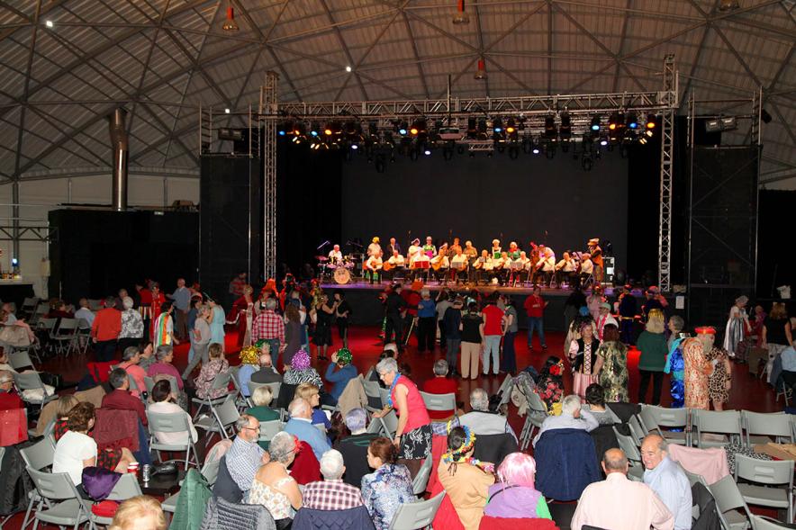 Grupo musical en el Carnaval de Mayores 2020