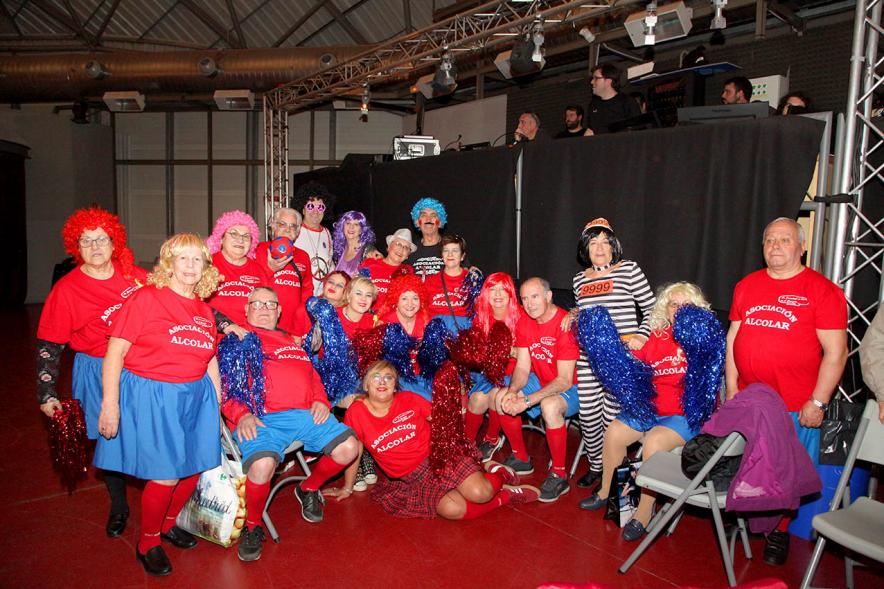 Grupo disfrazados en el Carnaval de Mayores 2020 