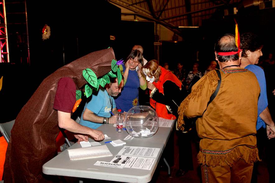 Participantes disfrazados. Carnaval de Mayores 2019 
