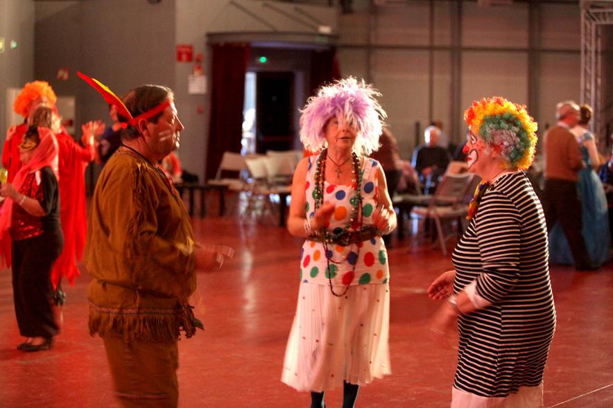 Participantes disfrazados. Carnaval de Mayores 2019 
