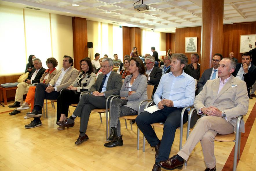 Presentación Carrera "Jóvenes contra la Violencia" -Primera fila de autoridades.