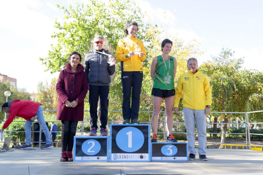 Carrera Rápida Rey de las Populares - Imagen de premiados en el pódium.