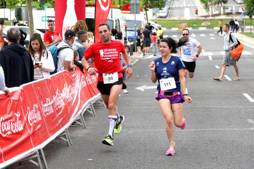 XIª Carrera Popular Alcobendas Gran Ciudad y IIIª Jóvenes Contra la Violencia - Imagen de corredores en un momento de la carrera.