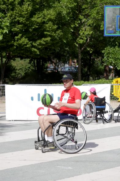 Carrera de las Capacidades -  Un participante adulto.