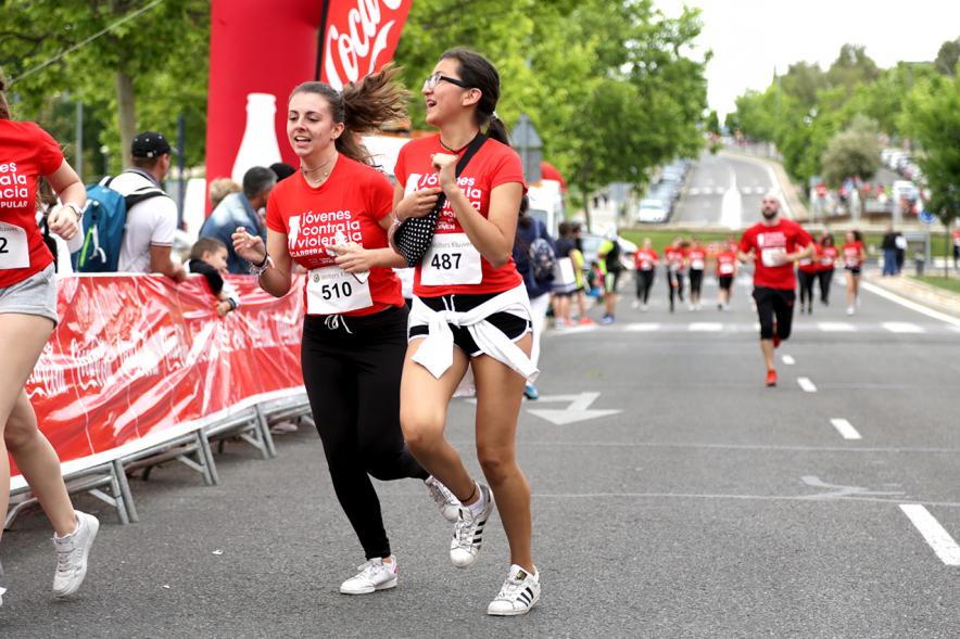 XIª Carrera Popular Alcobendas Gran Ciudad y IIIª Jóvenes Contra la Violencia - Imagen de corredores en un momento de la carrera.