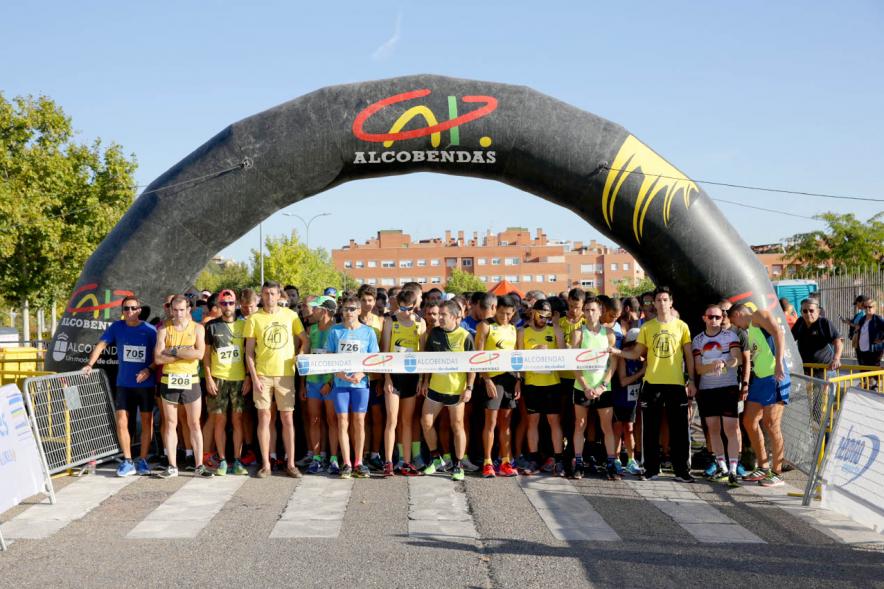 XIII Carrera Popular Alcobendas Gran Ciudad - Imagen del momento de la salida.
