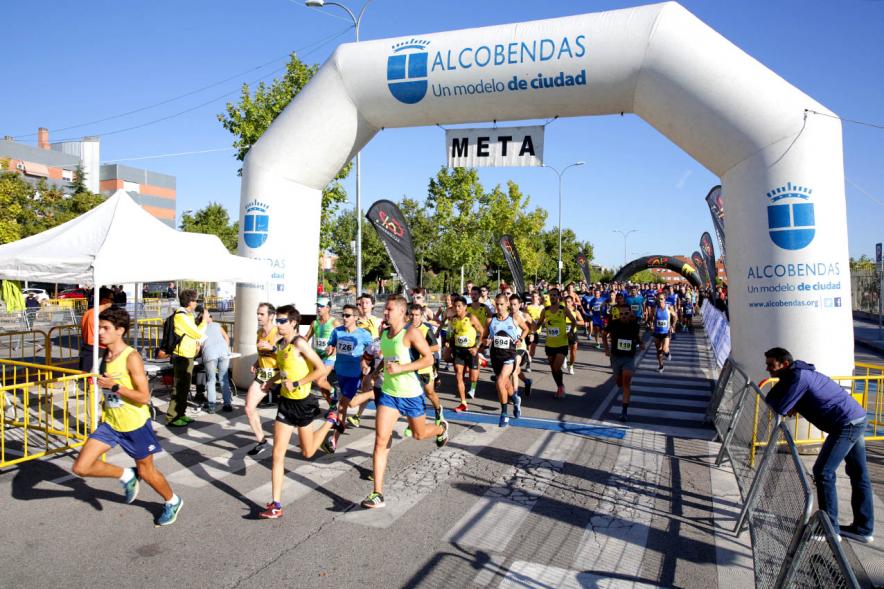 XIII Carrera Popular Alcobendas Gran Ciudad - Imagen de un momento de un momento de la carrera.