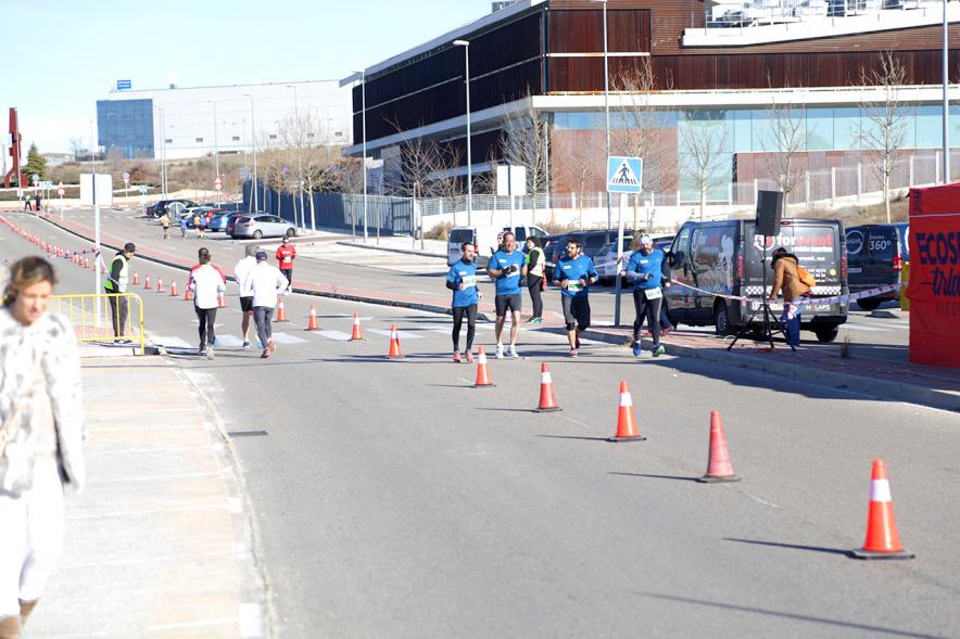 Carrera de la Empresas - Imagen de una parte del recorrido con dos direcciones.