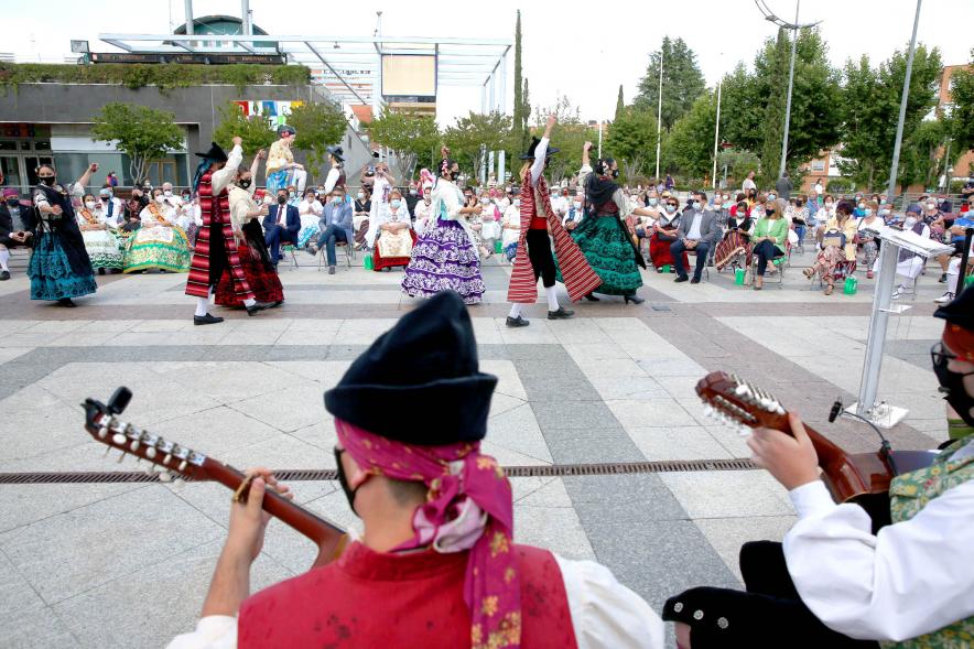 Semana Murciana - Fiesta de la Fuensanta - Baile tradicional con la música de la tierra.