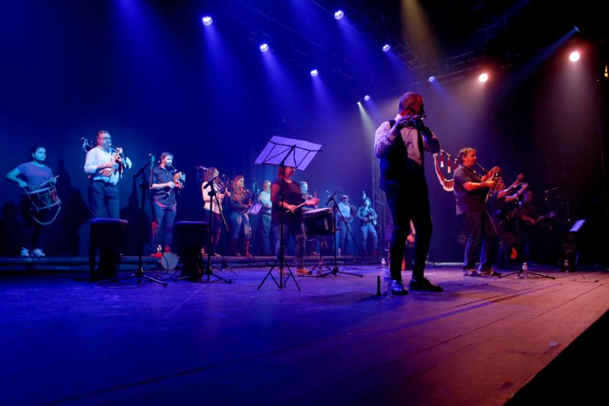 Semana Cultural Asturiana 2018 - Actuación Folk - Imagen de un momento de la actuación Folk asturiano en el escenario.