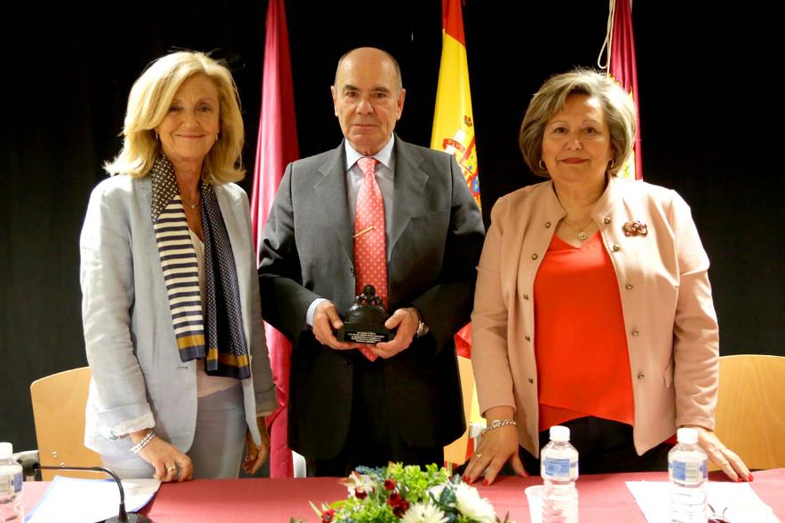 Presentación Semana Cultural Castilla La Mancha 2018 - Imagen de las personalidades que presentan el acto.