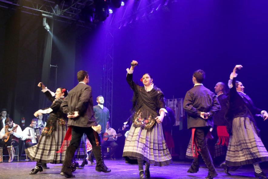Festival Floklórico del Día de Castilla y León - Imagen de un momento de la actuación del grupo floklórico.