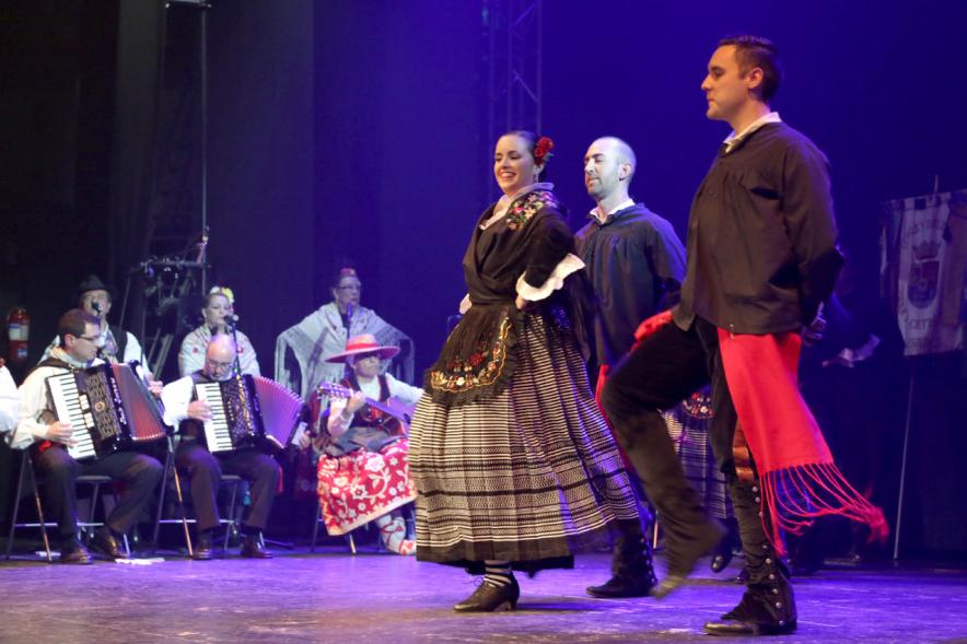 Festival Floklórico del Día de Castilla y León - Imagen de un momento de la actuación del grupo floklórico.