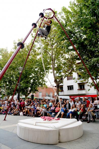 Espectáculo de acrobacia. 