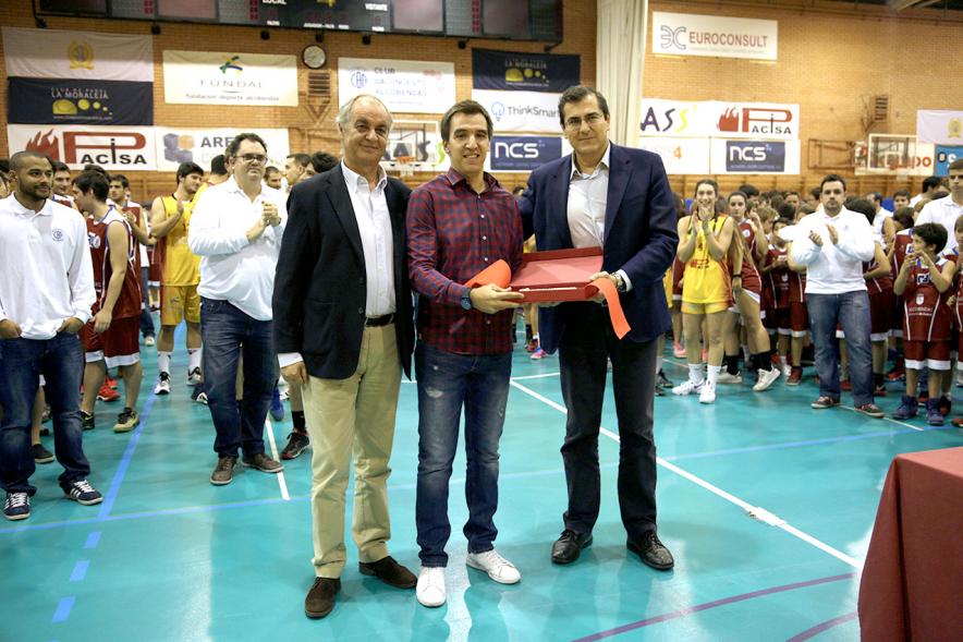 Entrega de placa