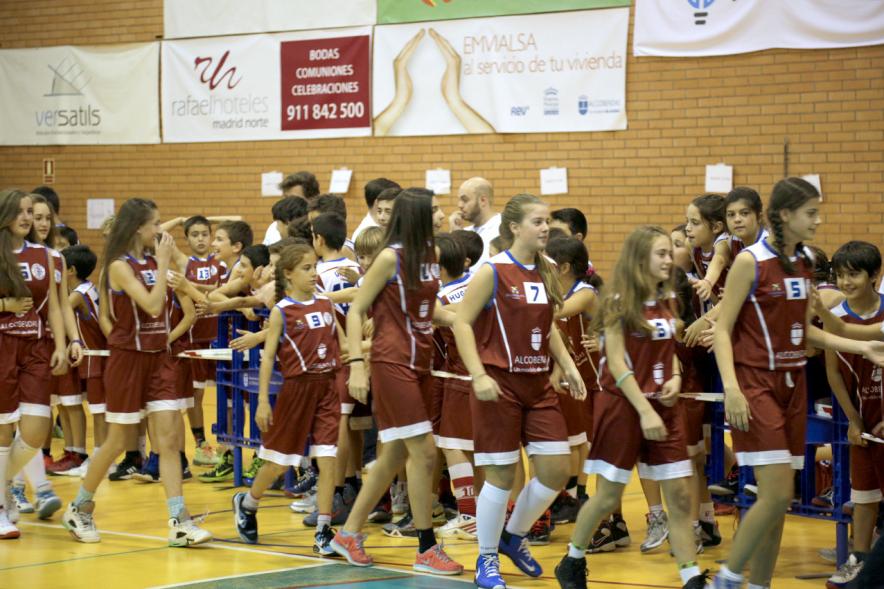 Jugadoras caminando