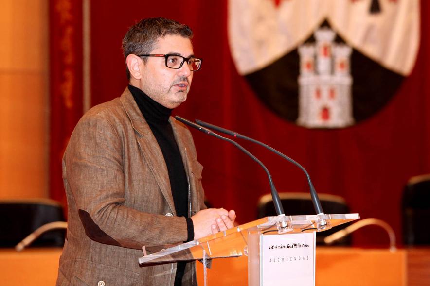 Recepción del Equipo de Natación -  Primer plano del discurso del alcalde Sánchez Acera.