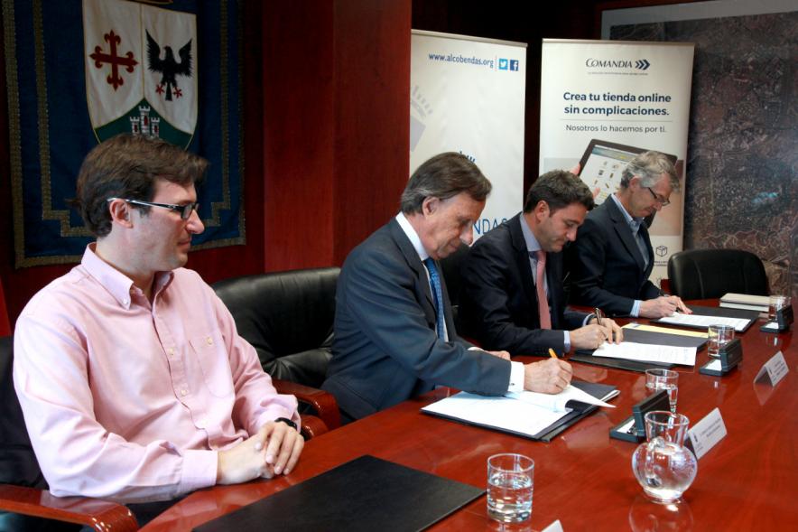 Momento de la firma
