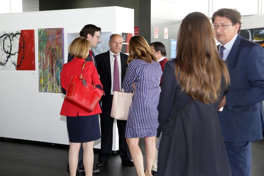 IIº Encuentro de Comercio Urbano de Alcobendas - Imagen de varios  grupos de comerciantes.