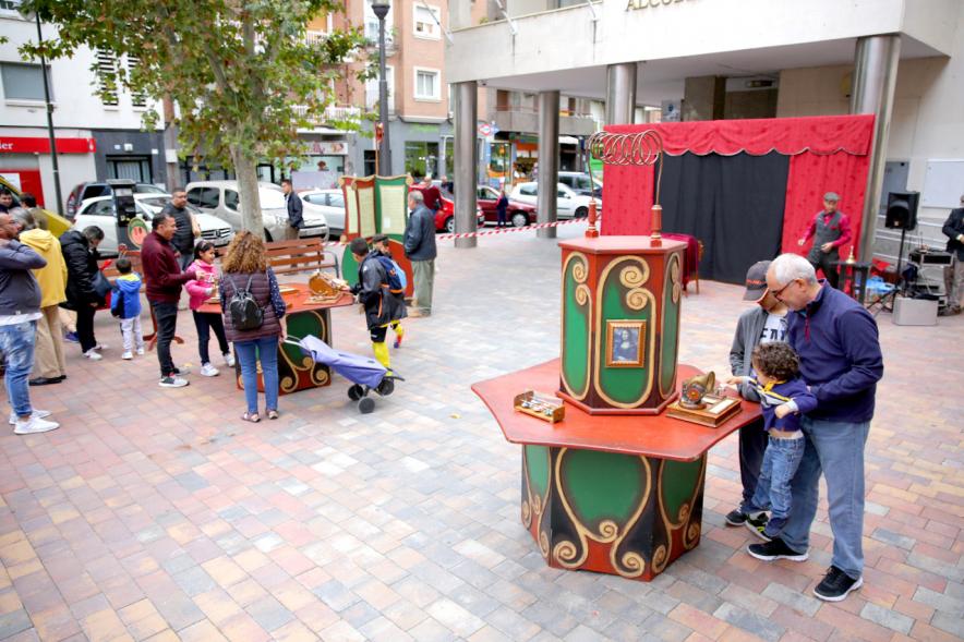 Vista general de la feria. Comercios Mágicos - 2019