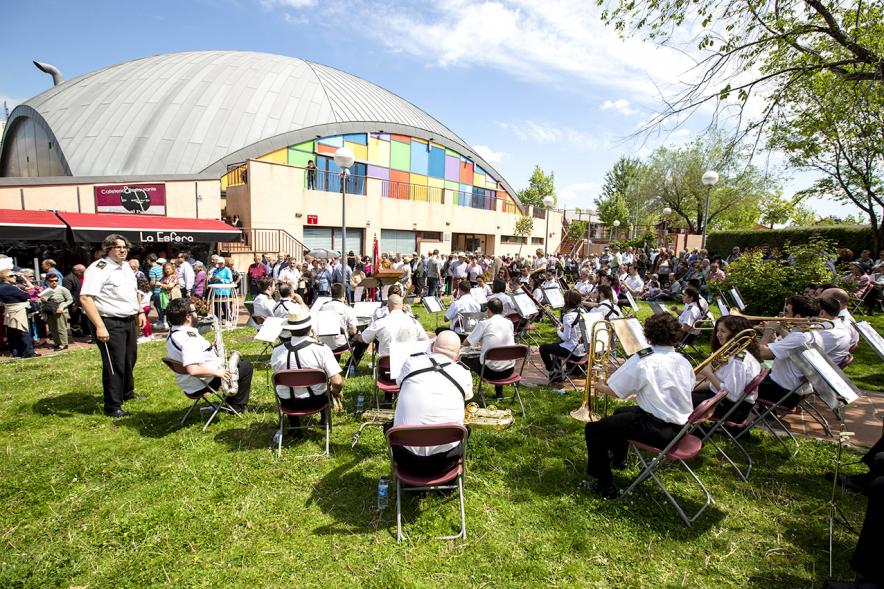 Día de la Comunidad de Madrid 2019 - Plano abierto de todos los músicos de la banda.