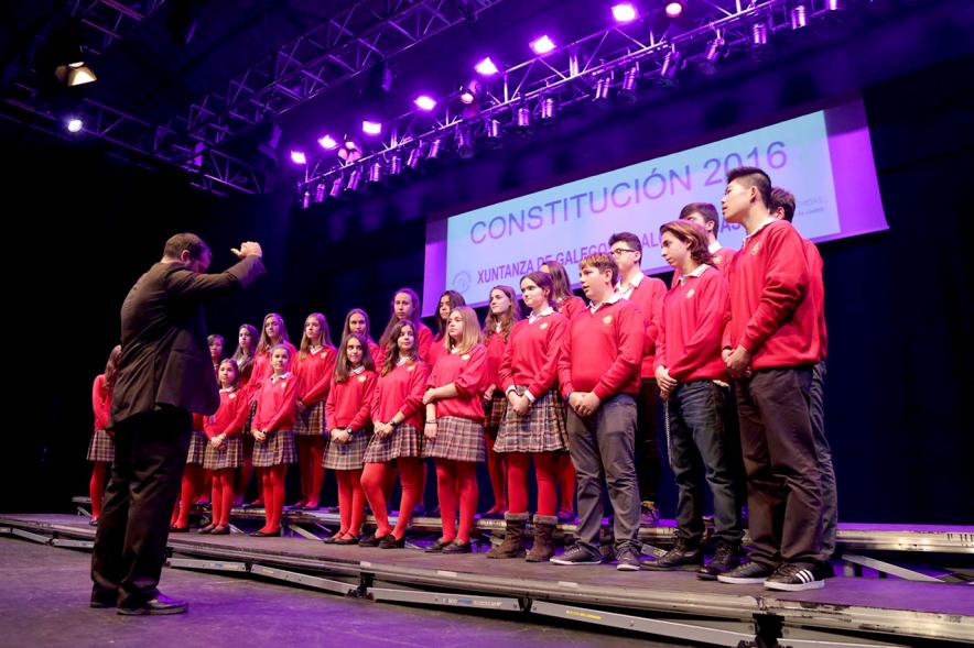 Concierto Día de la Constitución en La Esfera -  Los niños del coro.