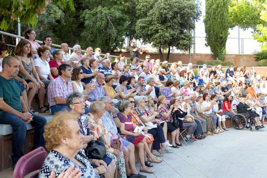 Concierto de Verano de la Banda de Música - Imagen del público asistente al evento aplaudiendo.