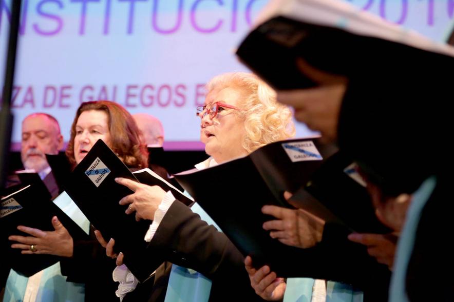 Concierto Día de la Constitución en La Esfera -  Coral de adultos.