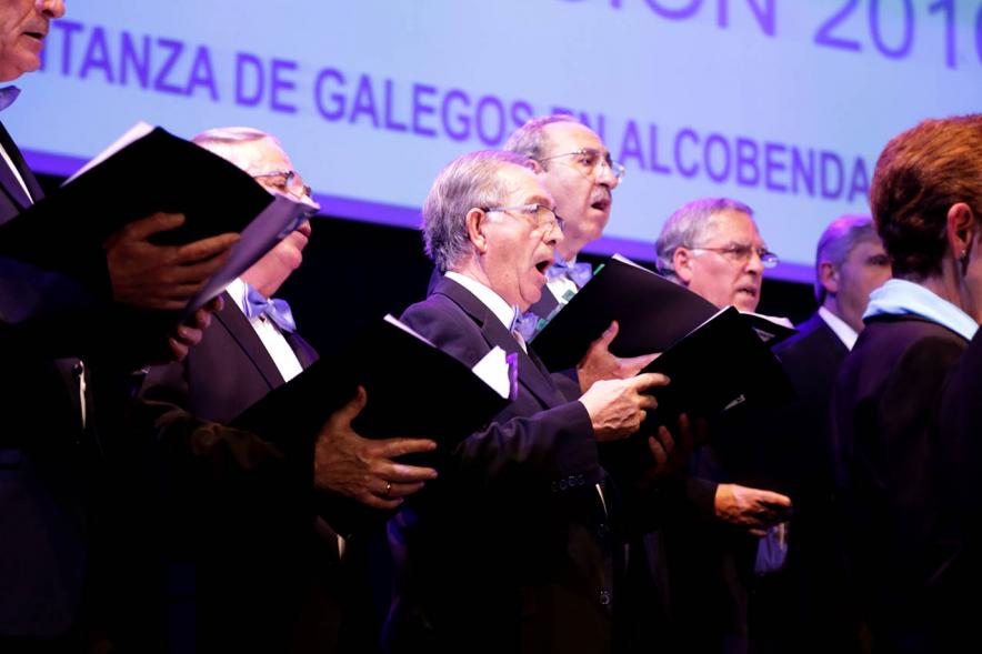 Concierto Día de la Constitución en La Esfera -  Coral de adultos.