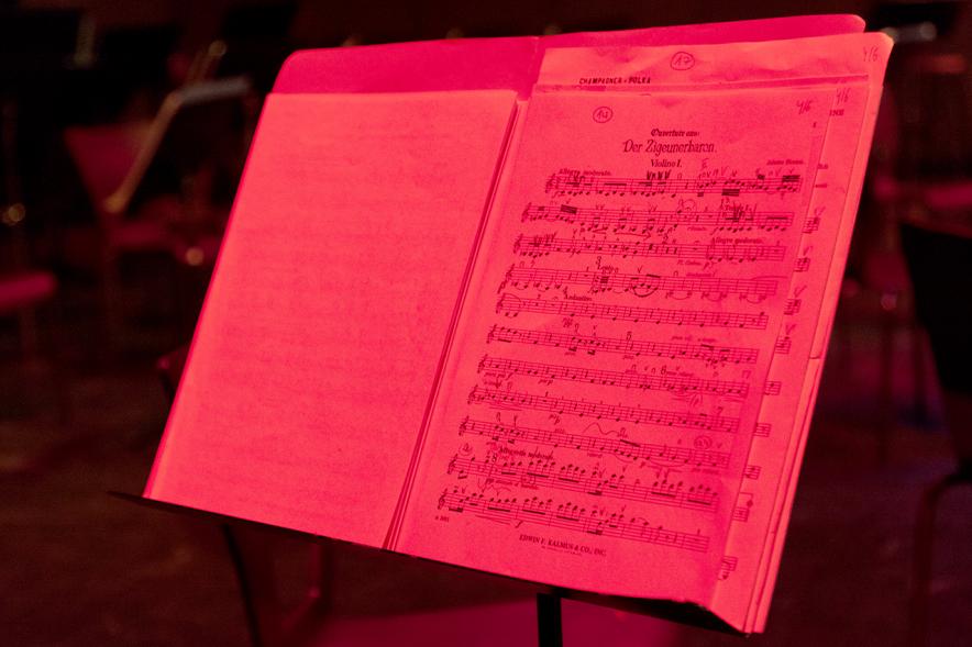 Concierto de Año Nuevo 2017 - Imagen primer plano de una partitura.