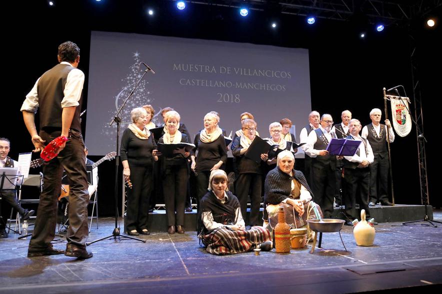 XX Muestra de Villancicos Castellano-Manchegos - Imagen de la coral en un momento de su actuación.
